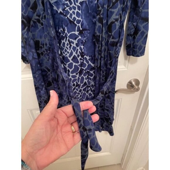 DUNIA Y2K Blue Animal Print Wrap Dress 3/4 Sleeve - Rayon & Lycra Blend - Women' - Picture 11 of 14